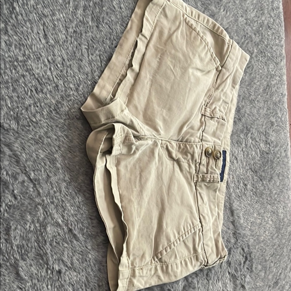 American Eagle Outfitters Tan Cargo Shorts Classic Style